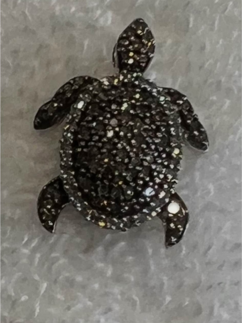 Turtle pendant